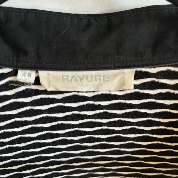 Women’s Zip Up Blouse - Picture 3 of 3